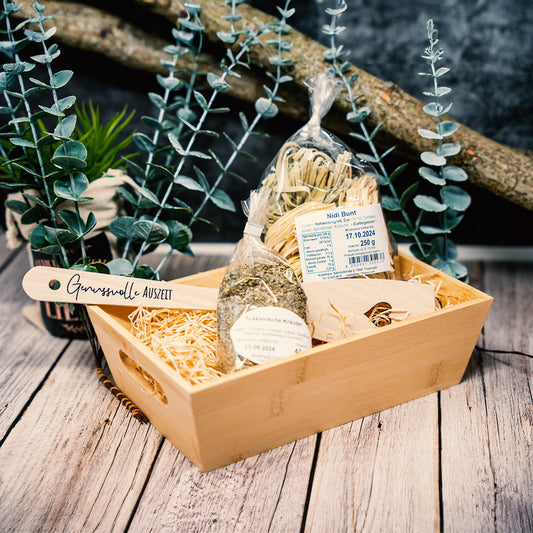 Genussset Heimat. Nudeln und Pfannenwender ohne Dekoration